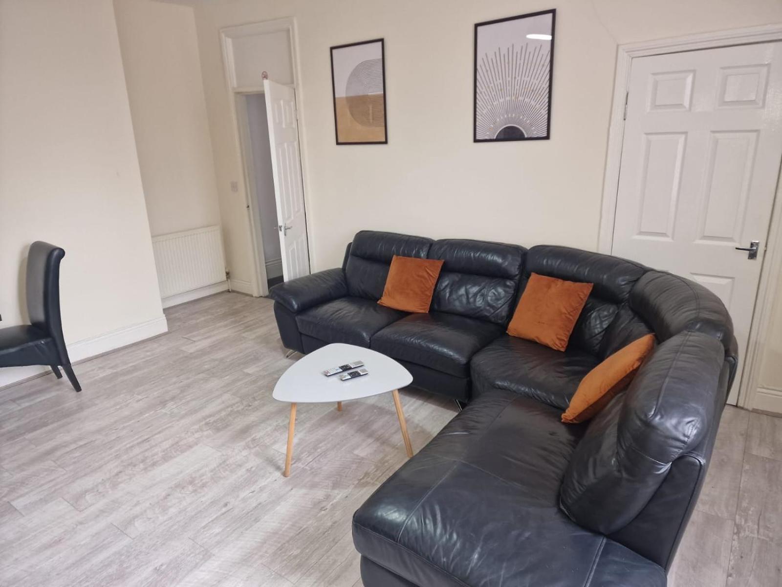 Laluna One Bedroom Apartment Newcastle Екстер'єр фото